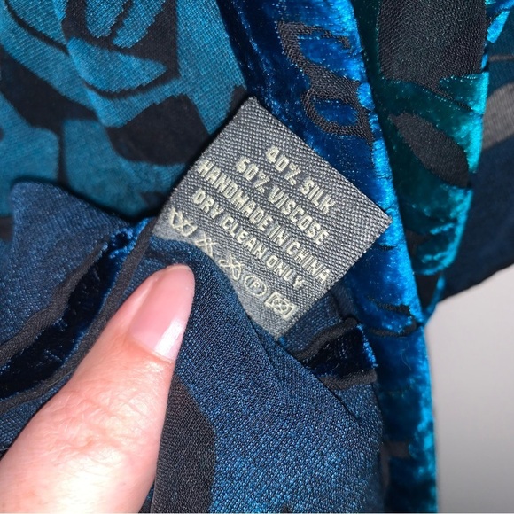 Cocoon House Chic Teal Blue Silk Kimono Cape - Picture 4 of 12